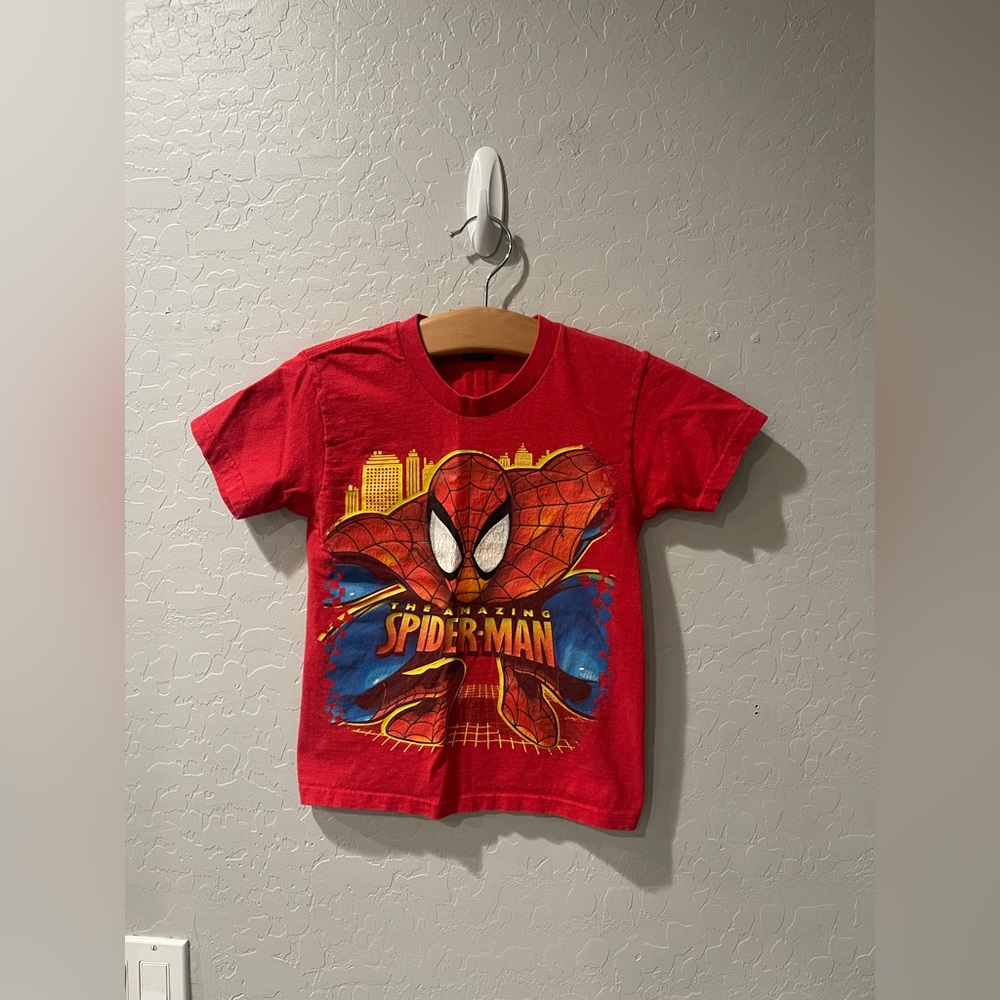 Vintage Mad Engine‎ Amazing Spider-Man Kids Shirt Size 5T